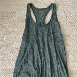 Lululemon green tank